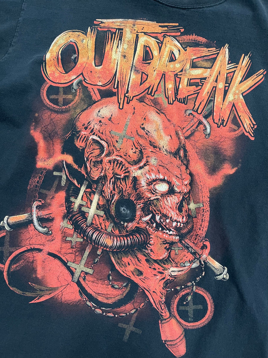 Outbreak Band Tee L