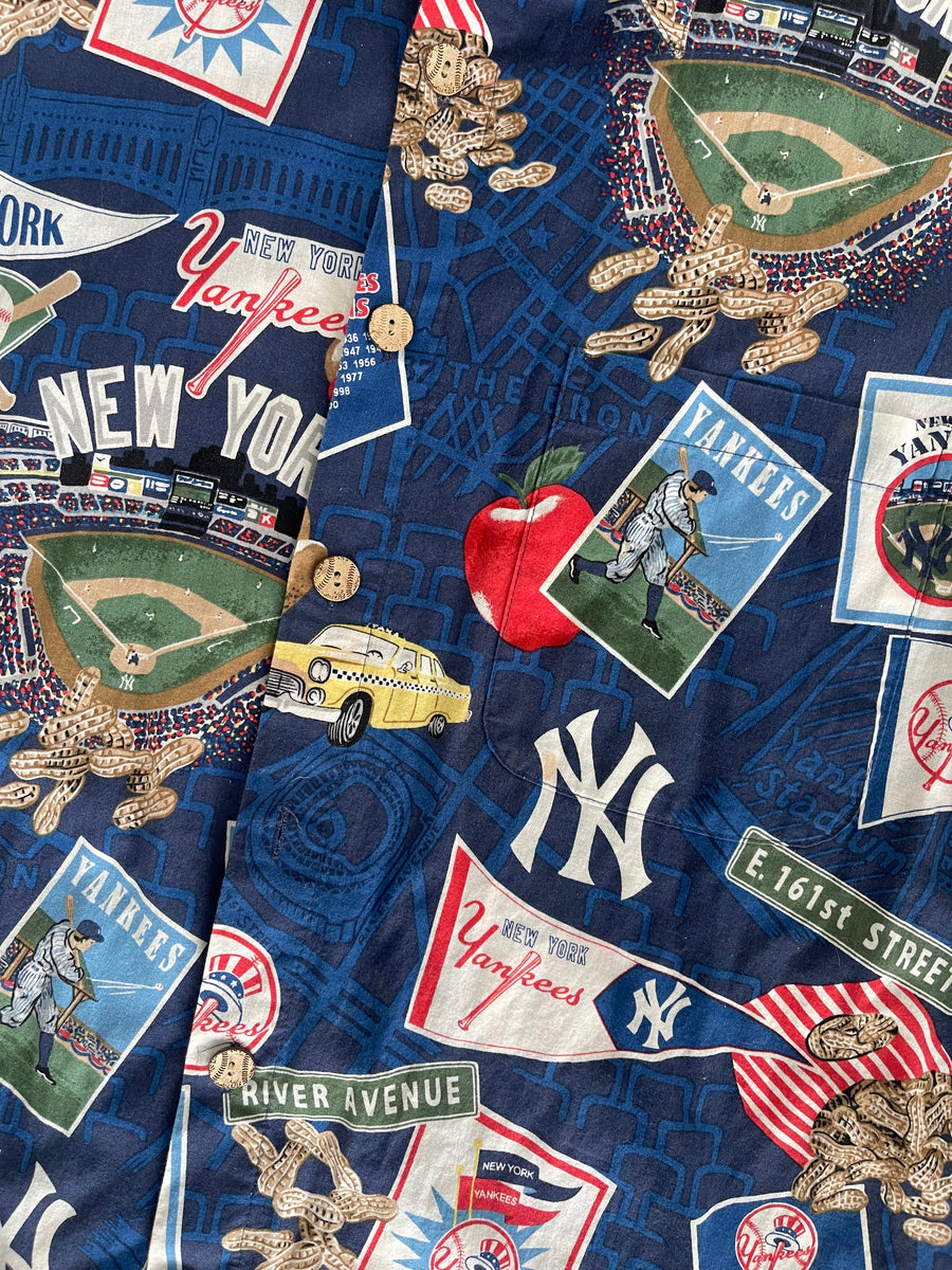 Vintage New York Yankees Button Up Shirt M