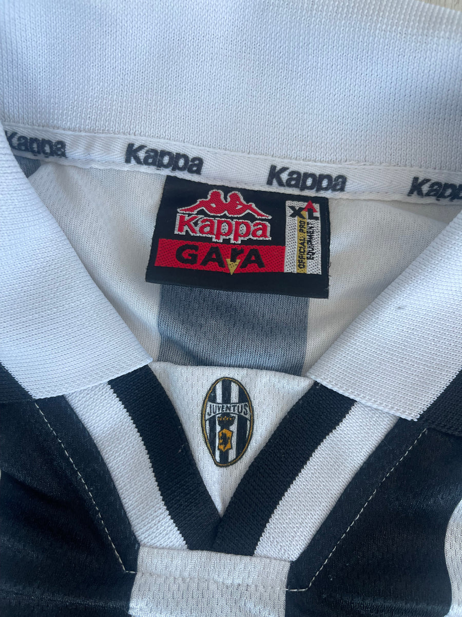 Vintage 1996-1997 Kappa Sony Juventus Soccer Jersey XL