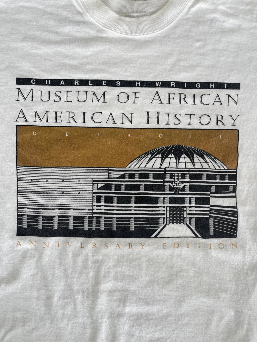 Vintage Museum of African American History Tee L