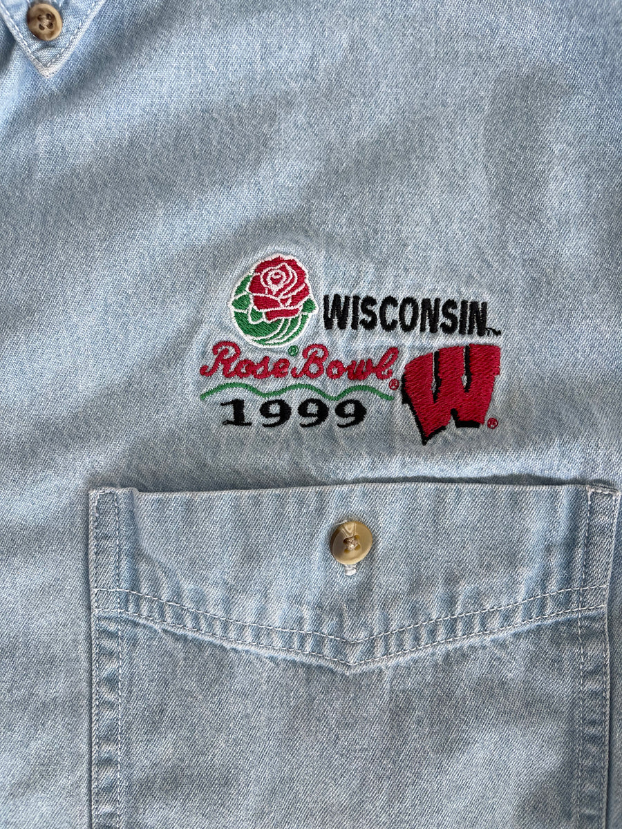 Vintage 1999 Wisconsin Rose Bowl Button Up M