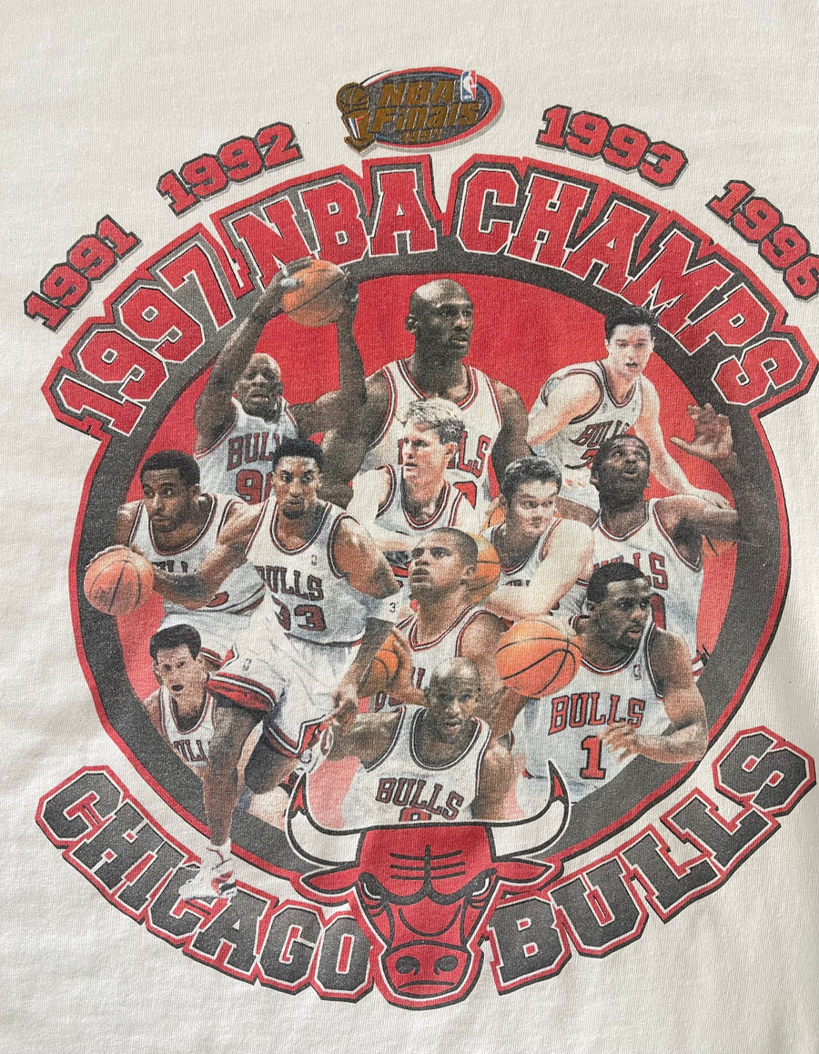 Vintage 1997 Starter NBA Finals Chicago Bulls Tee XL