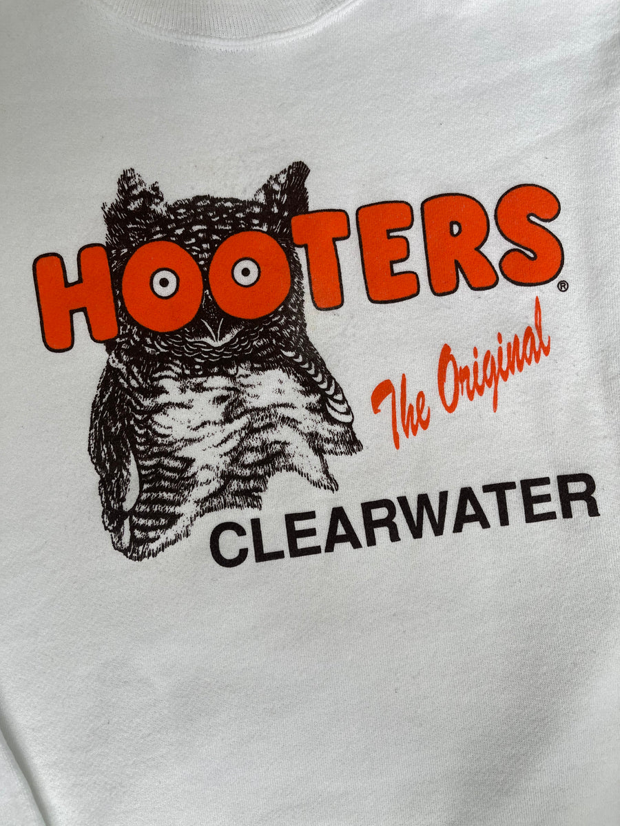 Vintage Hanes Hooters Clearwater Sweater L