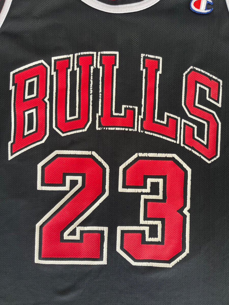 Vintage Champion Chicago Bulls Michael Jordan Jersey L