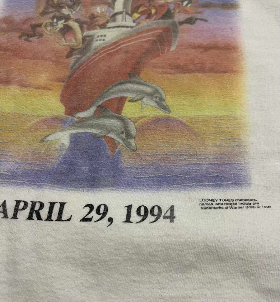 Vintage 1994 The Big Red Boat Goes Looney Tunes Tee XL