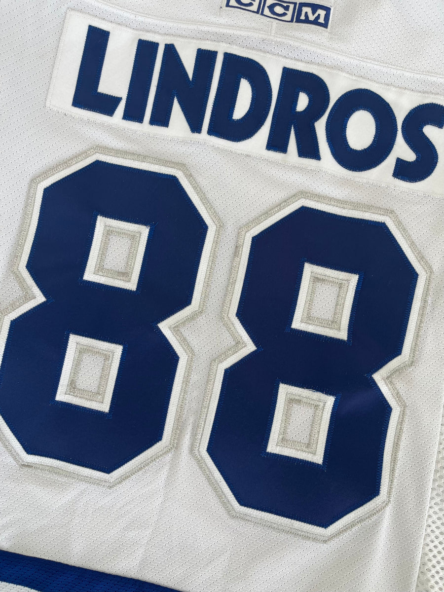 Toronto Maple Leafs Eric Lindros #88 Jersey M