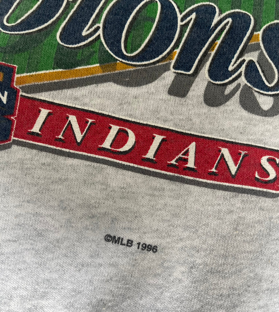 Vintage 1996 Cleveland Indians Sweater M