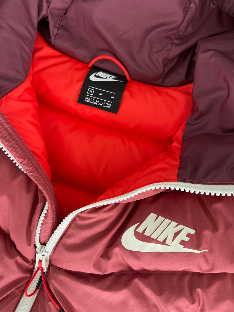 Nike Puffer Jacket M