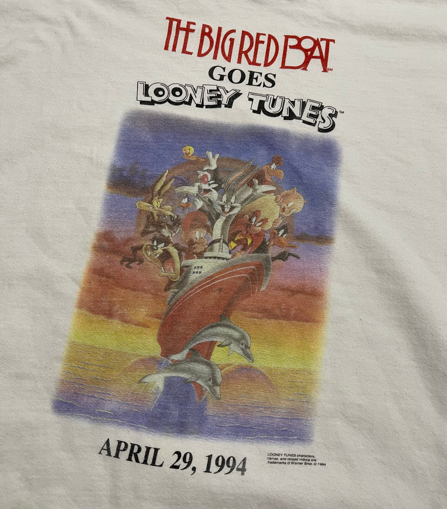 Vintage 1994 The Big Red Boat Goes Looney Tunes Tee XL